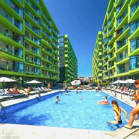 Apartament Rebeca Lux By Alezzi Beach Resort Нэводари Экстерьер фото