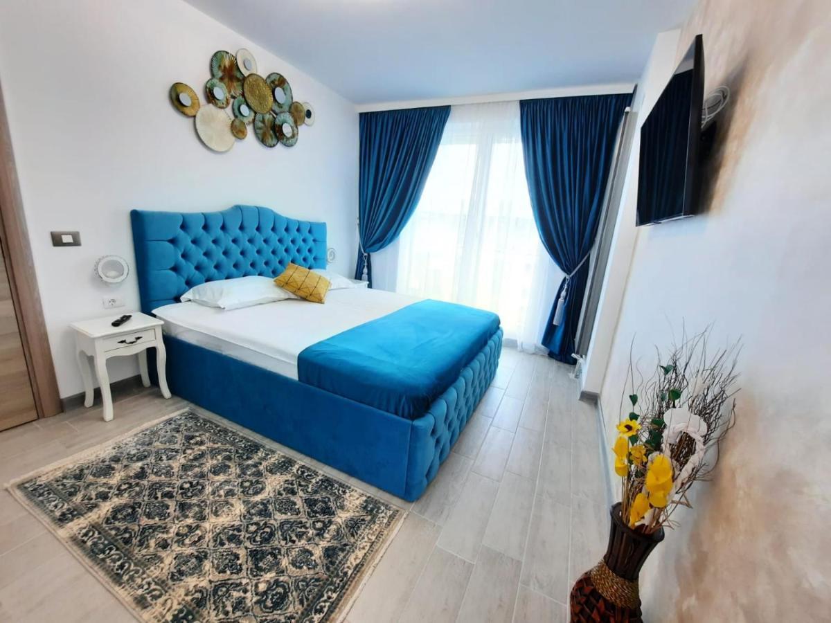 Apartament Rebeca Lux By Alezzi Beach Resort Нэводари Экстерьер фото