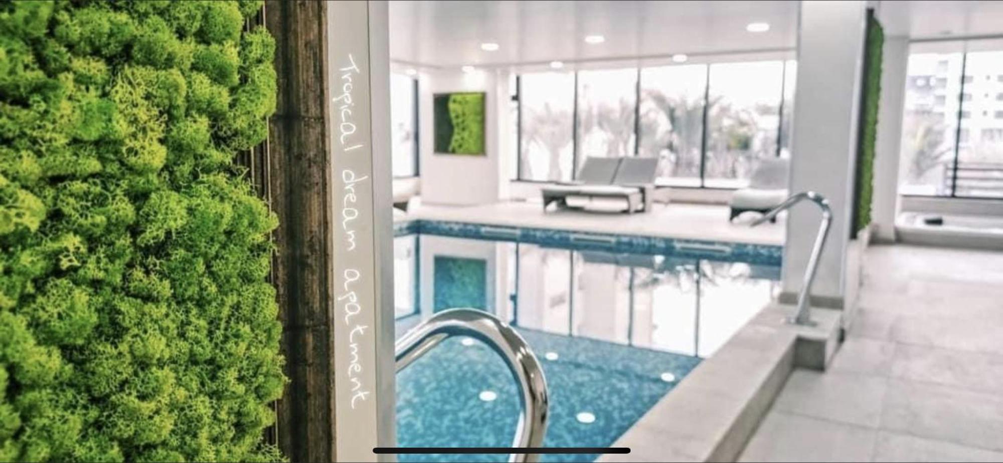Apartament Rebeca Lux By Alezzi Beach Resort Нэводари Экстерьер фото